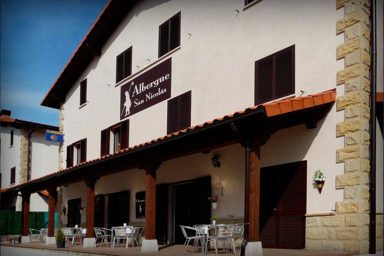 Albergue San Nicolas Larrasoana Extérieur photo