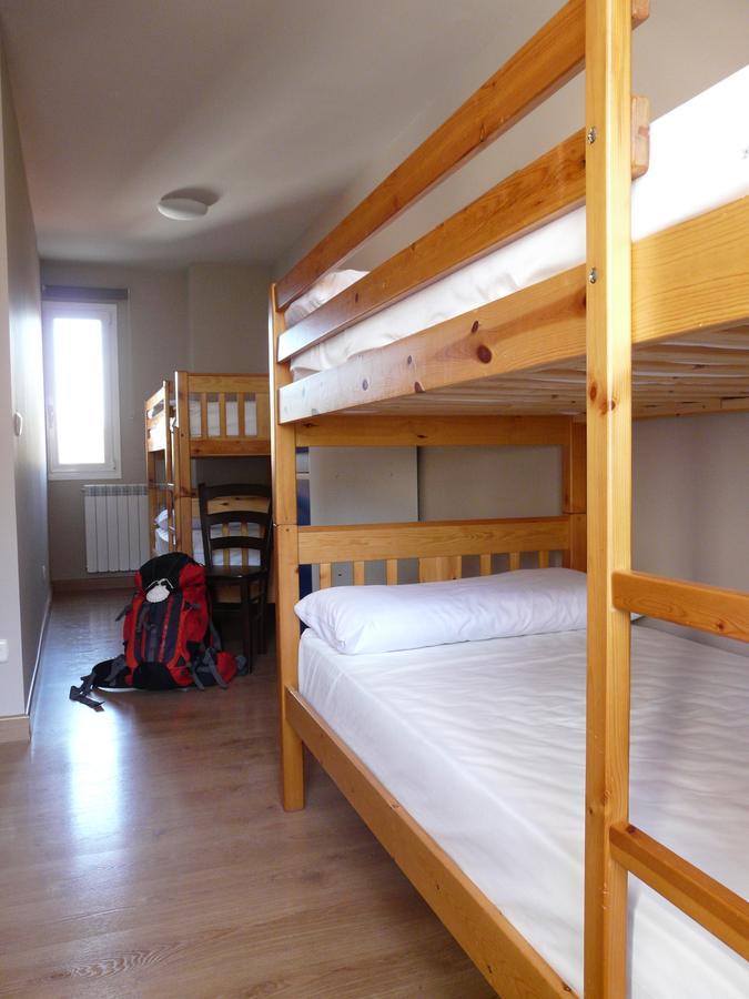 Albergue San Nicolas Larrasoana Extérieur photo