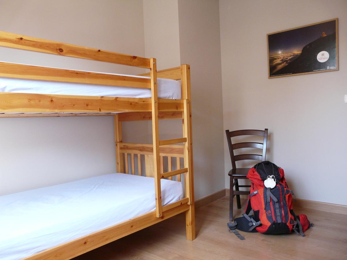 Albergue San Nicolas Larrasoana Extérieur photo